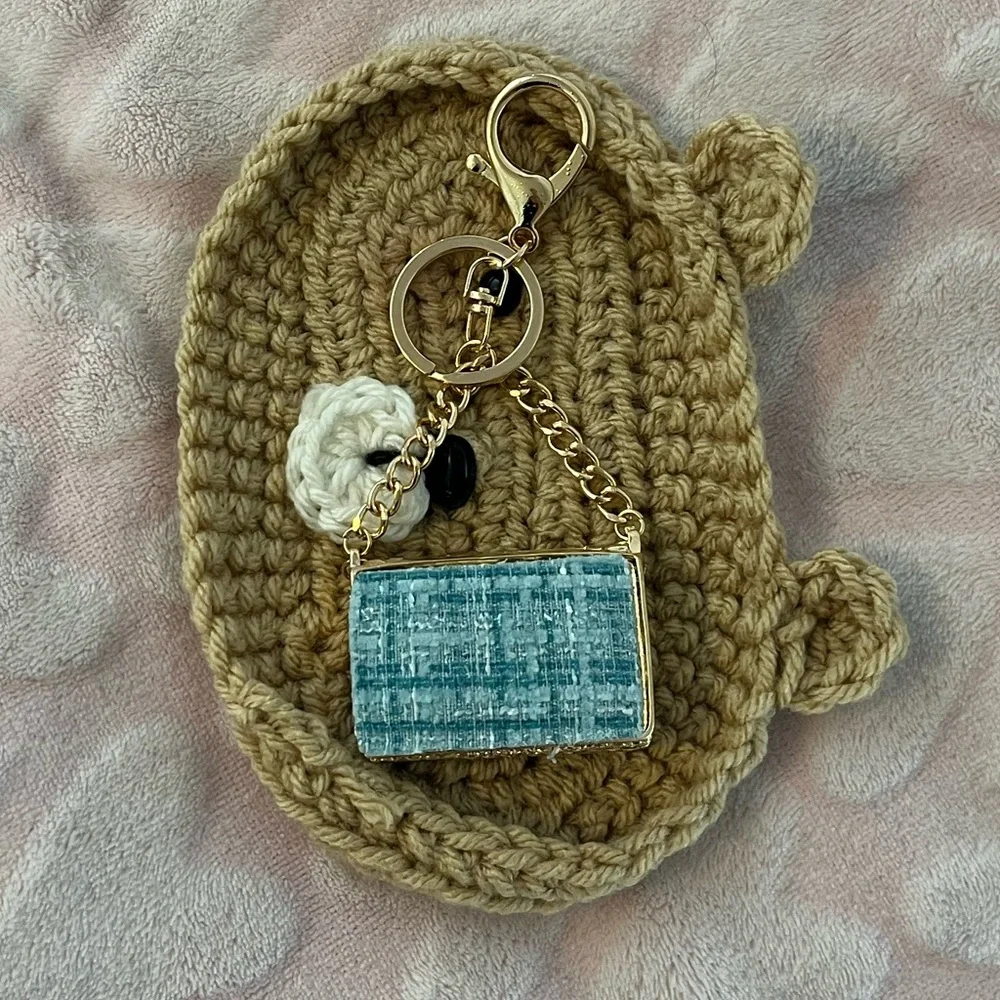Chic Blue Keychain Purse Charm - Picture 3 of 4